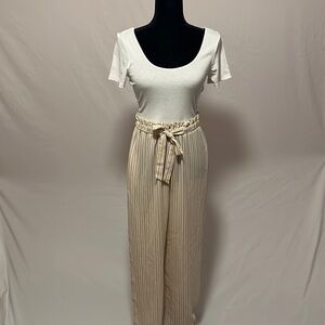 Love and piece collective white and cream jumpsuit size S